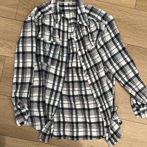 Pilcro Plaid Button-Up Shirt small